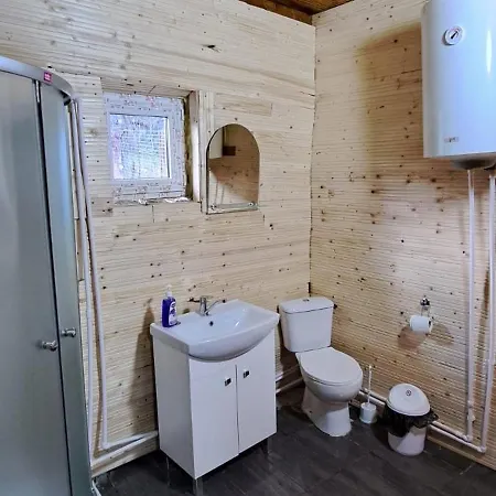Larisa Lodge Satu Batrin